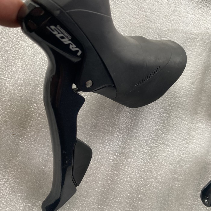 Menarik Brifter Shimano Sora 2X9 Tampa Box