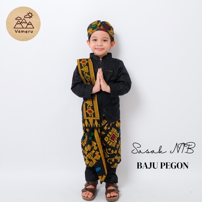 PAKAIAN ADAT ANAK SASAK NTB LAKI LAKI