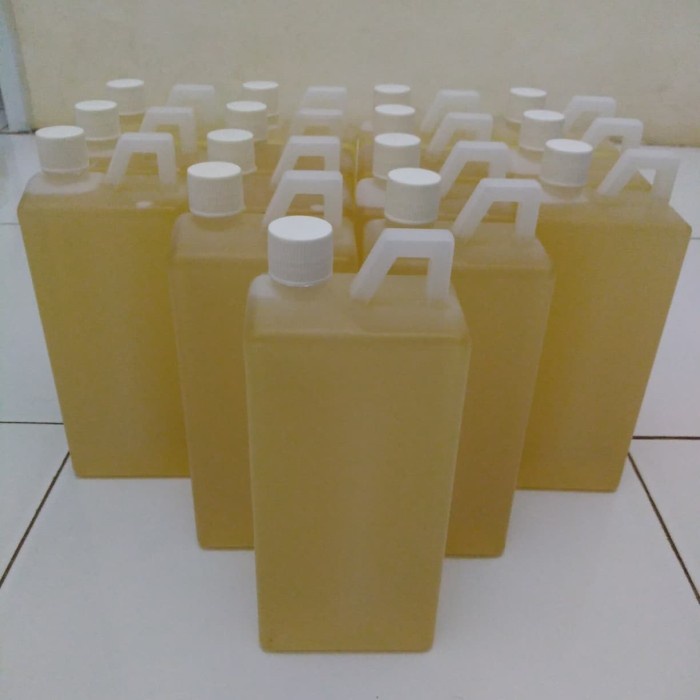 Termurah Minyak Kelapa Asli / Minyak Klentik Murni / Minyak Kelapa Murni