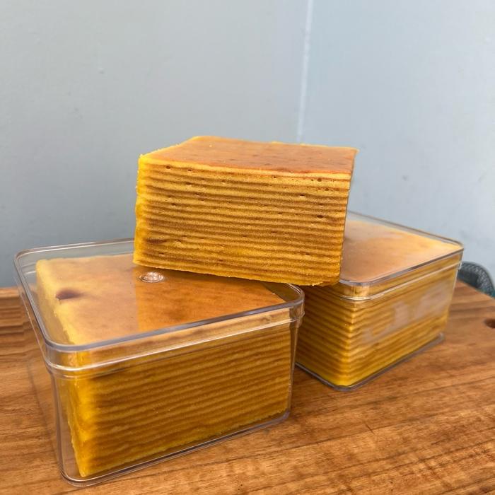 

Lapis premium mini tanpa tepung uk 10x10cm kotak toples