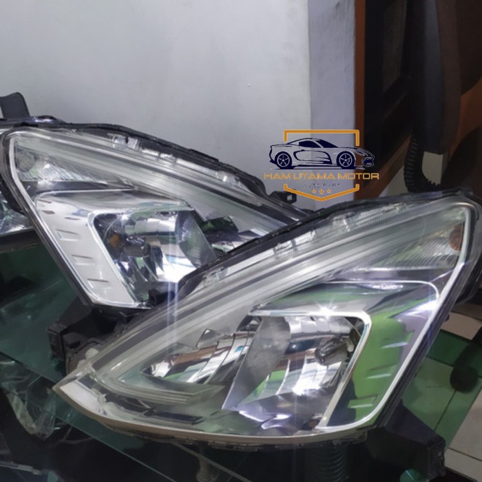Headlamp Nissan Livina L11 Original (Laik Pakai)