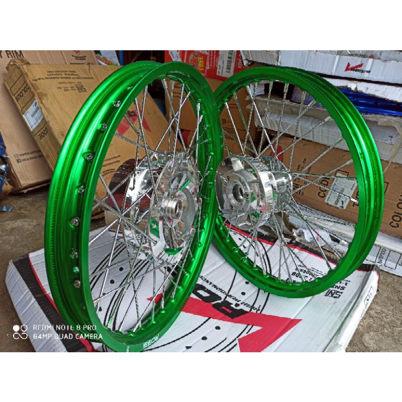 Paketan Velg Paket Pelek velg ring 17 NMAX Old Nmax New AEROX 155 PCX ADV Velg Rossi Tromol depan