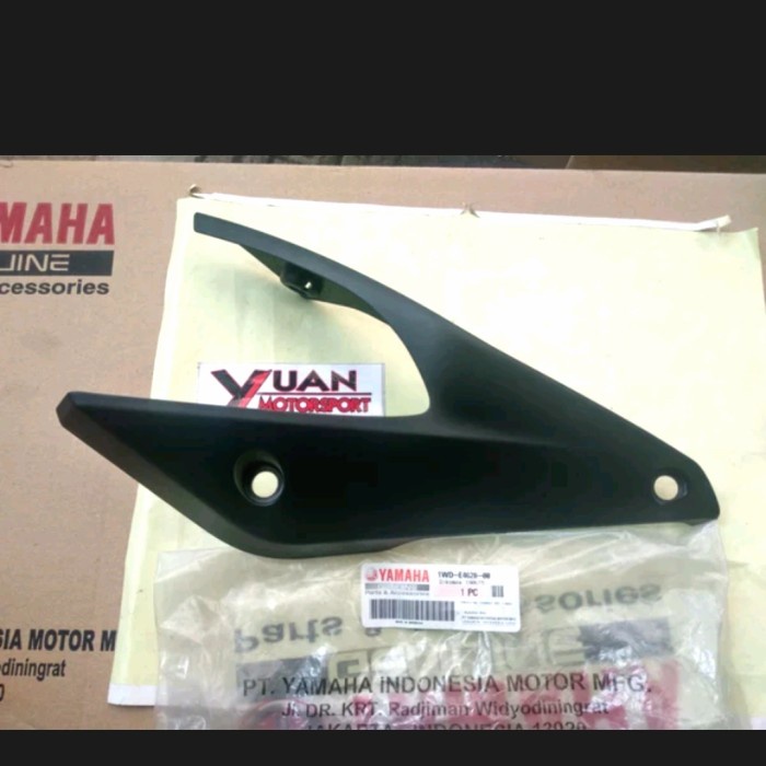 COVER LEHER KNALPOT R25 MT25 ORI