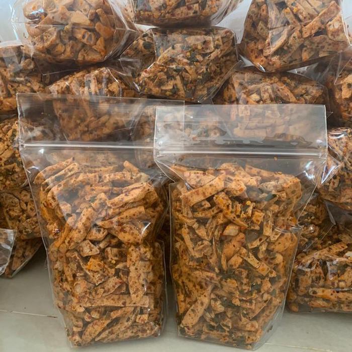 

JTTOP" BASRENG PEDAS PREMIUM BERAT 250GR CAMILAN KERIPIK FOOD
