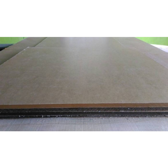 

BERKUALITAS Acrylic sheet / akrilik lembaran 2mm Bening A4 ( 210 mm x 300 mm )