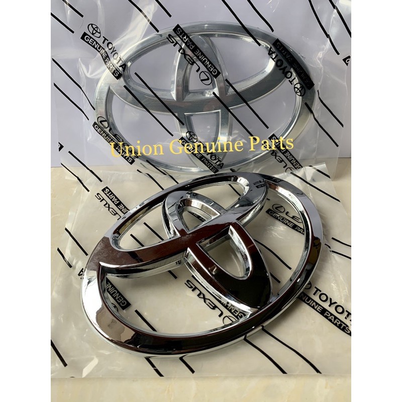 Emblem logo depan toyota innova reborn logo grill depan toyota innova reborn inova reborn