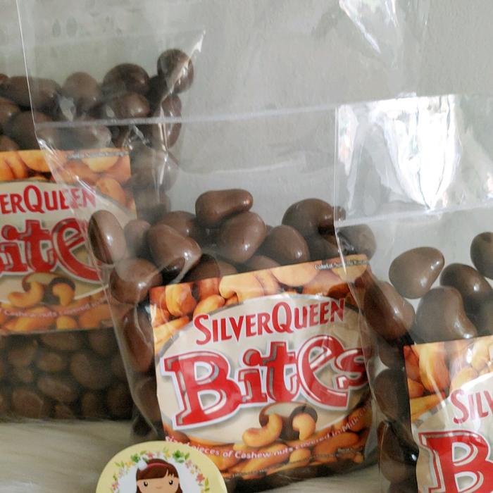 

BARANG TERLARIS 1kg Coklat silverqueen bites cashew - silverqueen bites mede - coklat pabrikan -