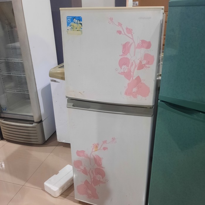 KULKAS 2 PINTU SHARP SJ 235MD BEKAS
