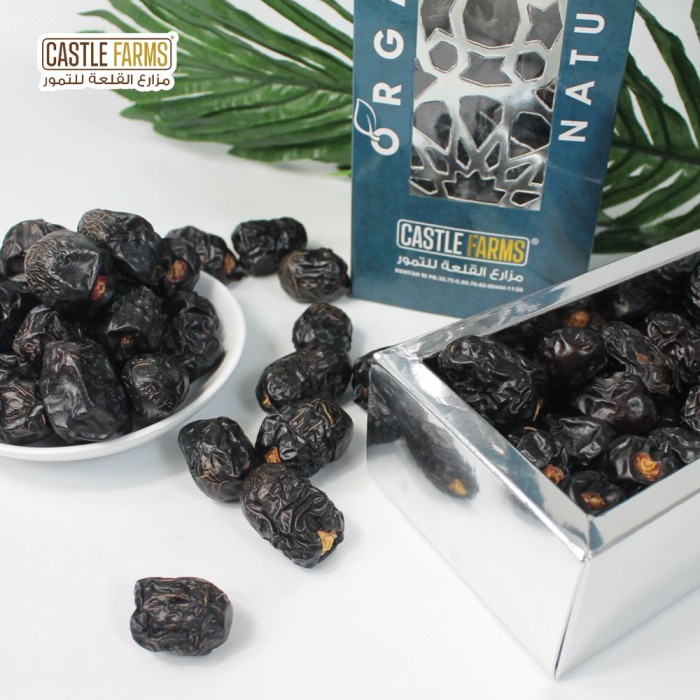 

Castle Farms Kurma Ajwa Premium Organik 500Gram