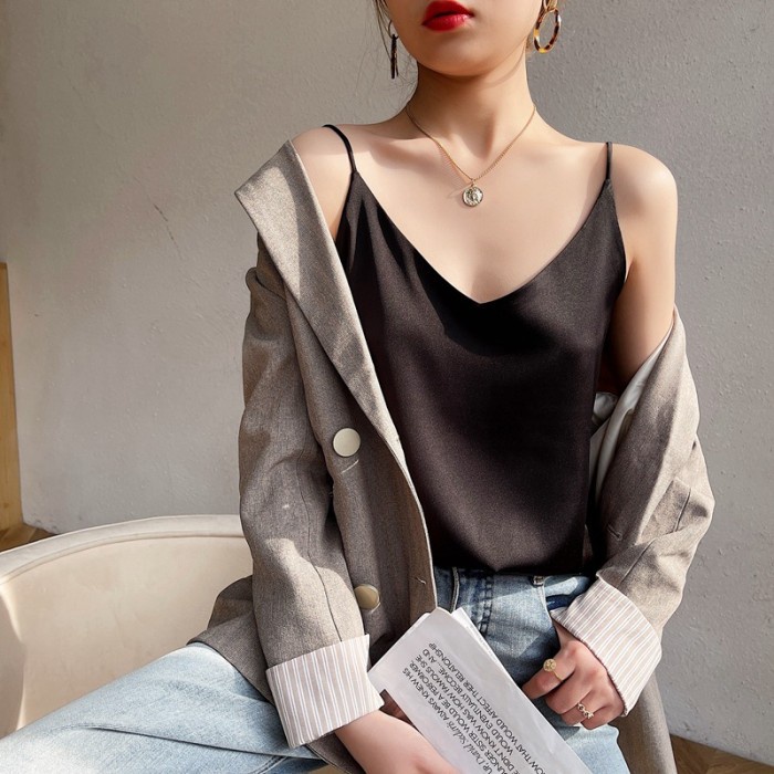 TANK TOP WANITA J177 TENG TOP TANKTOP TANKTOP V NECK BAHAN SATIN