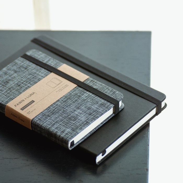 

pintar- A6 Notebook - Plain / Dotted Paper - Tartan Grey Fabric