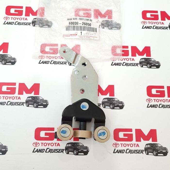 Roller Sliding Door Hiace Commuter Roler Pintu Tengah Bawah Ori 68039-26050