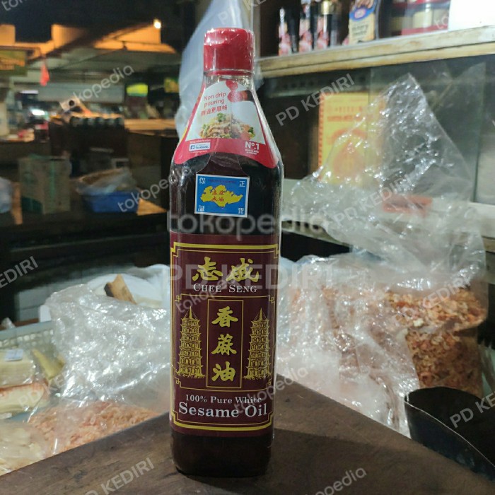 

Lezat- minyak wijen chee seng 750 ml 100% pure white