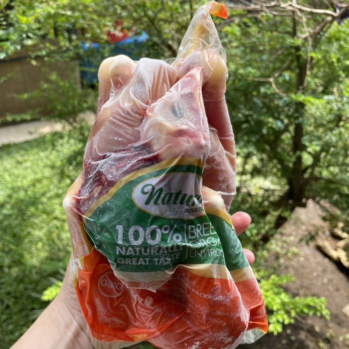 

Lezat- NATURAL POULTRY ayam kampung probiotik utuh 1 kg