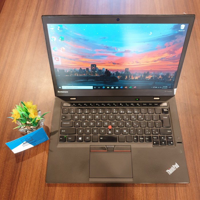 LAPTOP LENOVO THINKPAD X1 CARBON i5 RAM 8 SSD 256GB BEKAS SECOND *