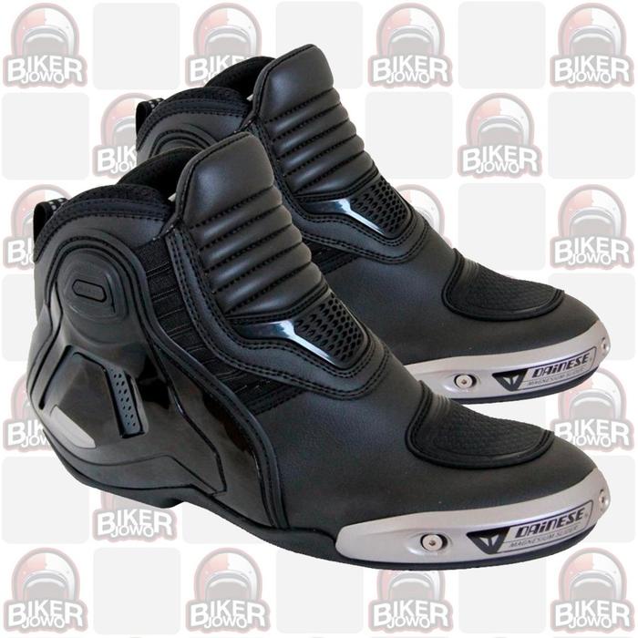Sepatu Dainese Dyno Pro D1 Shoes Urban City Bikers Touring Motor