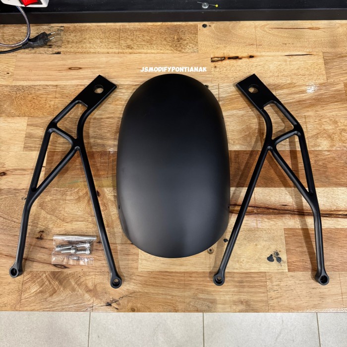 Xsr 155 mud guard galvanis