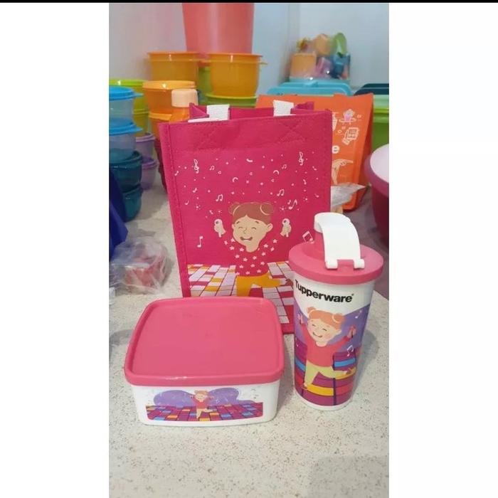 ada- Aku anak sehat tupperware paket bekal anak / KOTAK MAKAN TUPPERWARE