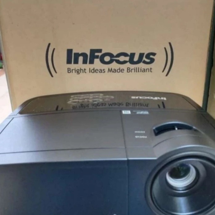 PROYEKTOR INFOCUS IN114a