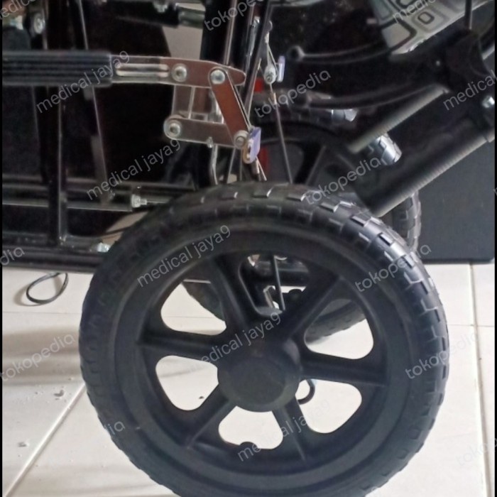 Sale Terbatas (Harga Sepasang) Ban Mati Kursi Roda Ukuran 12 Inch Gea Fs 868