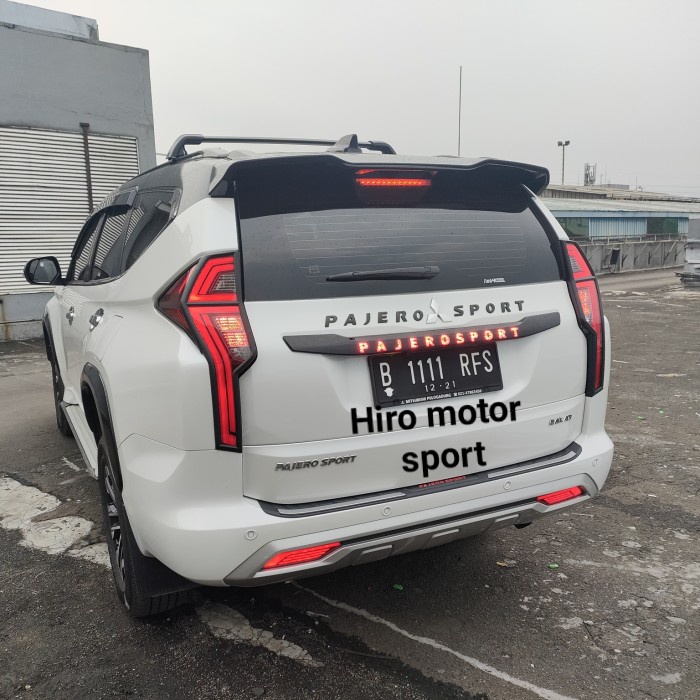 Paling Baik Trunk Lid Led Pajero Sport Facelift 2021 2023