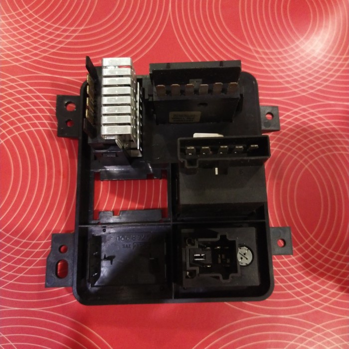 TOP SAKLAR LAMPU OPEL BLAZER -