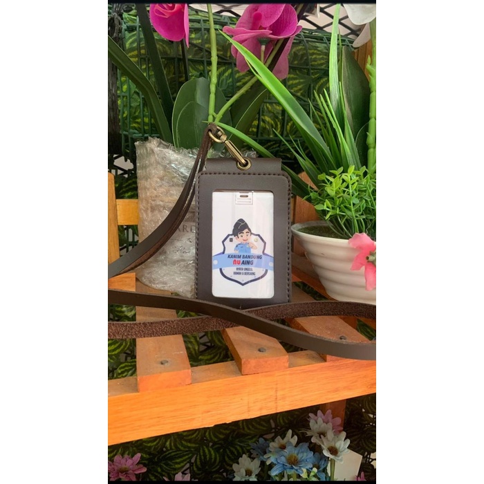 

Ready stock] casing id card kulit plus tali coklat tua 2 muka