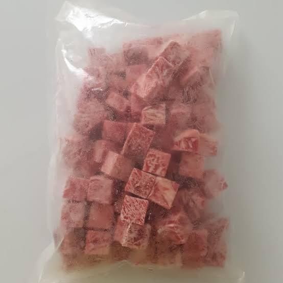 

Kirim,HariYgSama- saikoro beef cubes premium sapi 1kg