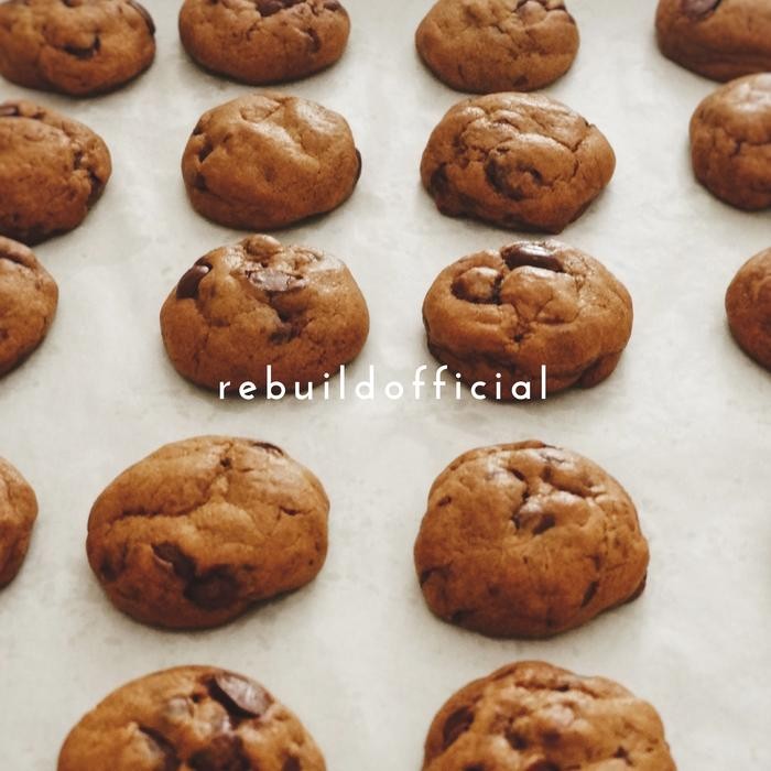 

Kirim,HariYgSama- Vegan Soft Choco Chunk Cookies - No Refined Sugar - by Rebuild