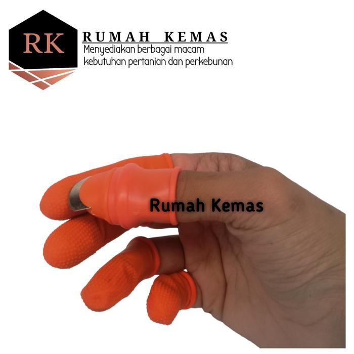 

Alat Petik Buah Sayur Sarung Jari Cover Pisau Pemotong / Panen cabe *