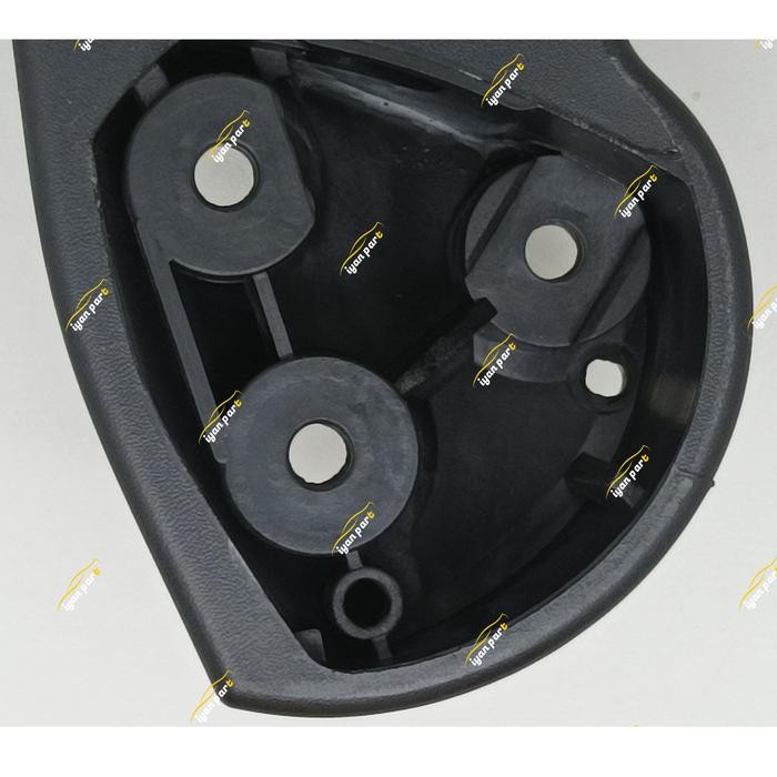 Terhemat Kaki Dudukan Spion Innova 2004 2005 2006 2007 2008 2009 2010 2011 2015