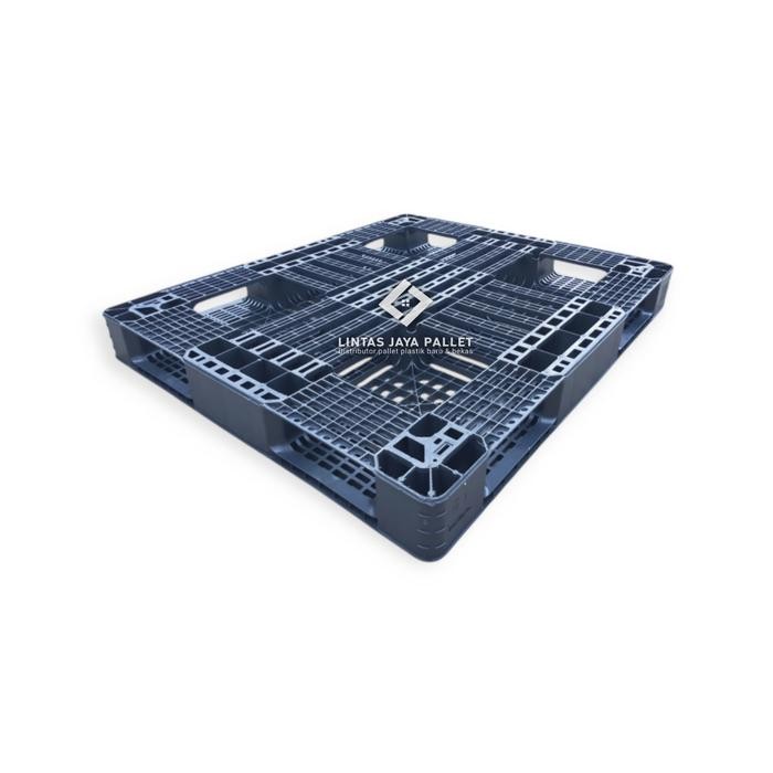 

TERLARIS Pallet Plastik Bekas Ukuran 130x110x12 cm / Palet Plastik