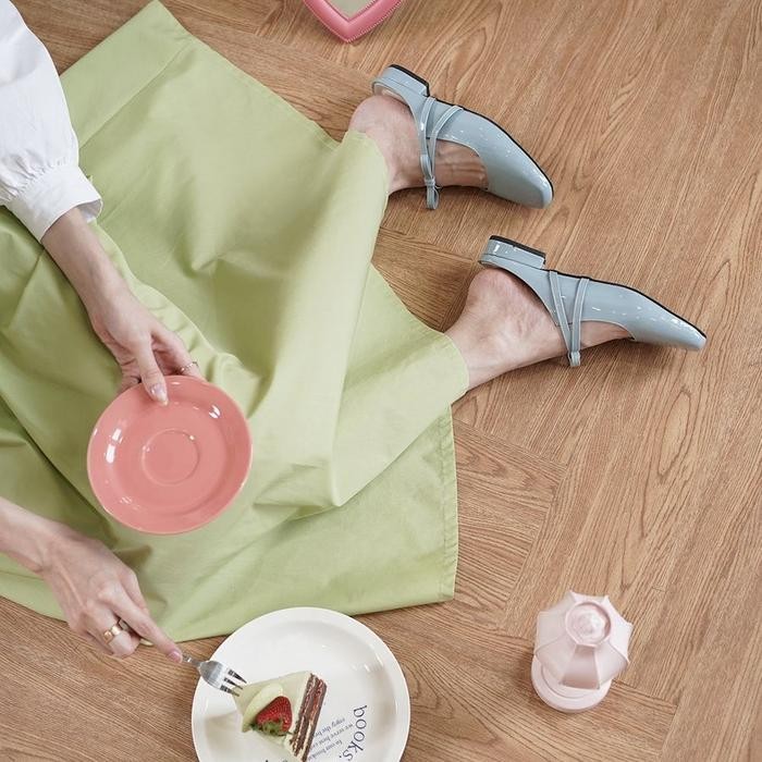 Y6J SENDAL FLAT WANITA BERLYNN KAI - SEPATU - SHOES K7Z