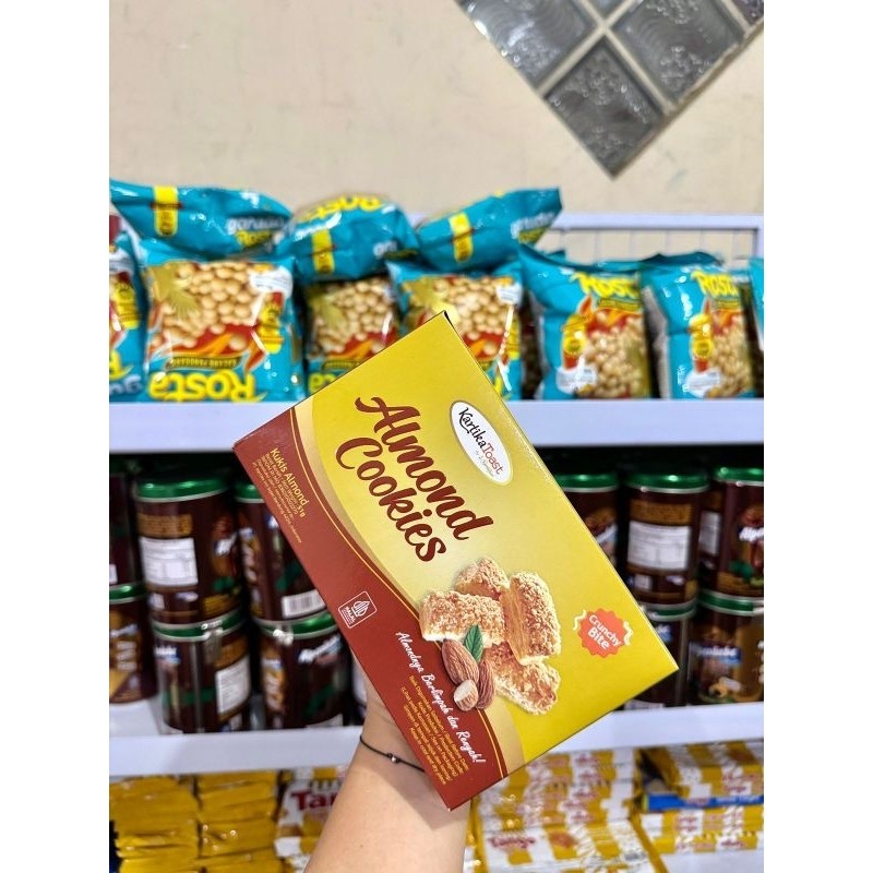 

Dapur Joglo Almond Cookies Kartikatoast 51Gr