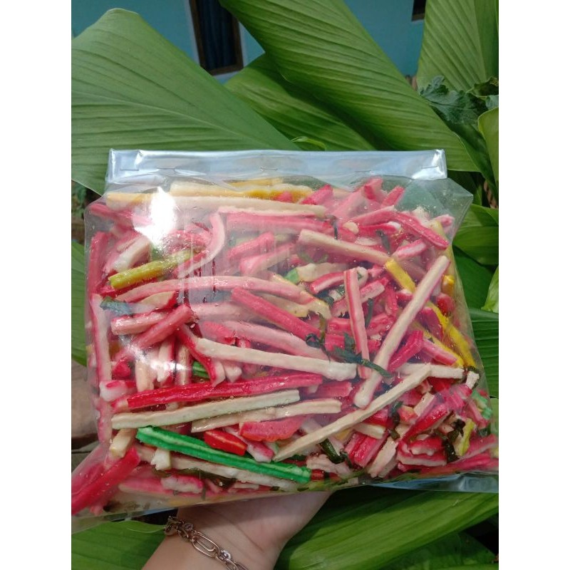 

Dapur Joglo Seblak Krupuk Beton Krupuk Jaat Pedas Daun Jeruk 500Gr 250Gr