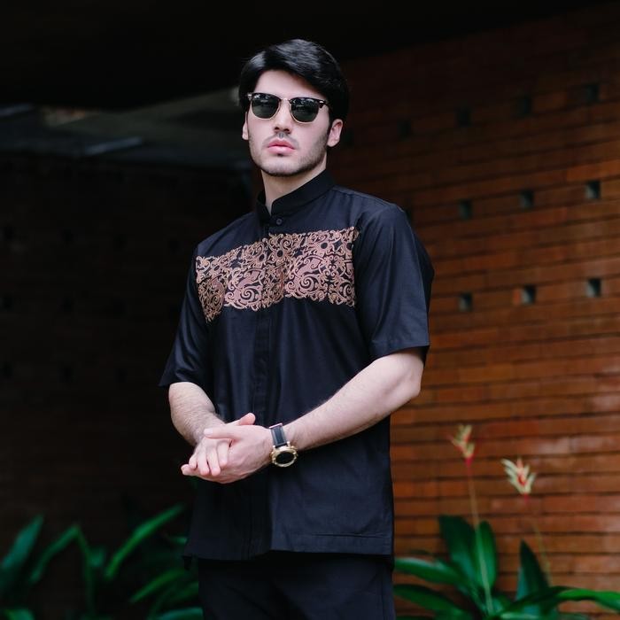 Zuhud- Bastoh Baju Koko Pria Bordir Izmir Hitam