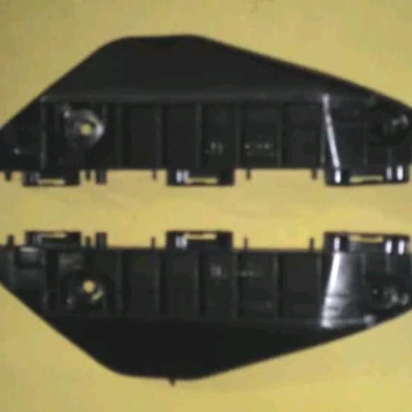 Breket Bemper Yaris 2016.