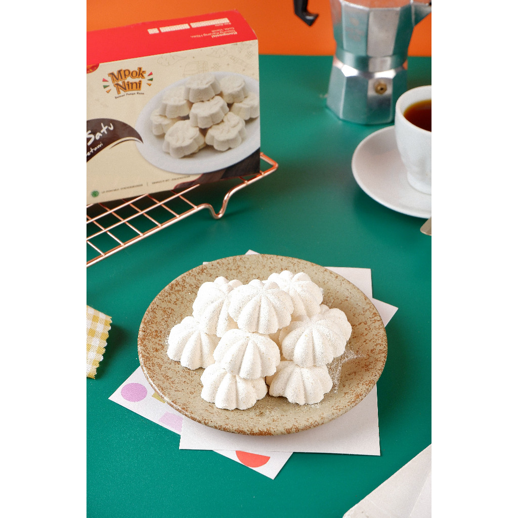 

Kue Satu khas Betawi Mpok Nini Oleh Oleh Jakarta