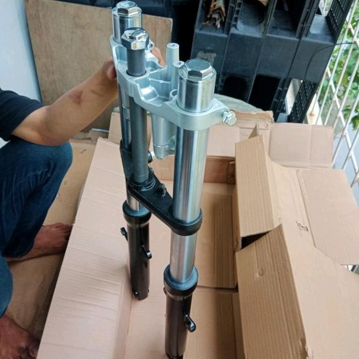 Shock Depan Byson Set As Tabung Kanan Kiri Tinggal Pasang