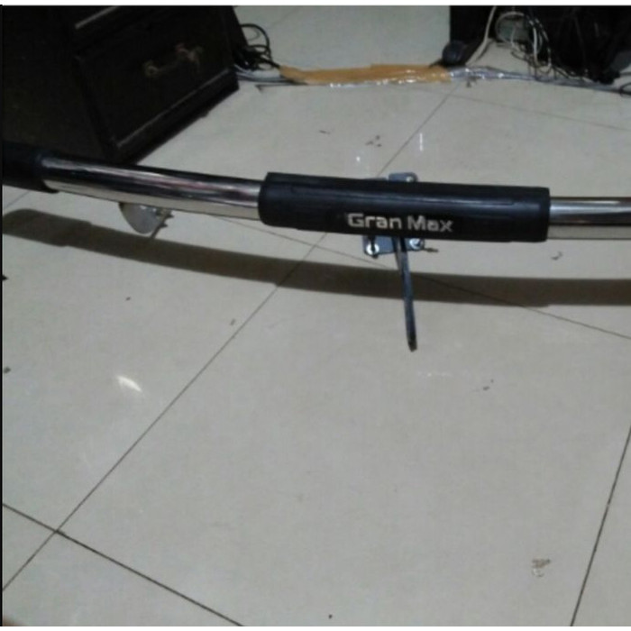 Towing Bar / Pengaman Belakang Grand Max Stainless