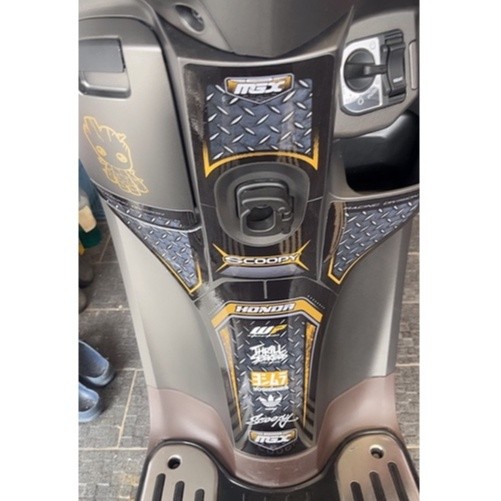 45_PROJECT - PELINDUNG DASHBOARD TANKPAD DECKPAD SCOOPY STRIPING SCOOPY 2020 2021 2022 (BODY