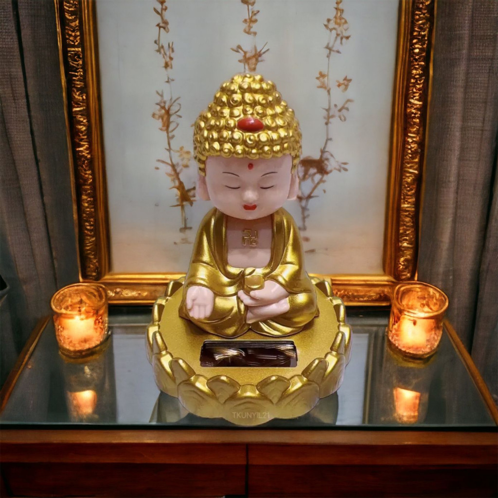 Pajangan Biksu Buddha Sakyamuni / Pajangan Biksu Buddha Gautama / Pajangan Dashboard Mobil Lucu /