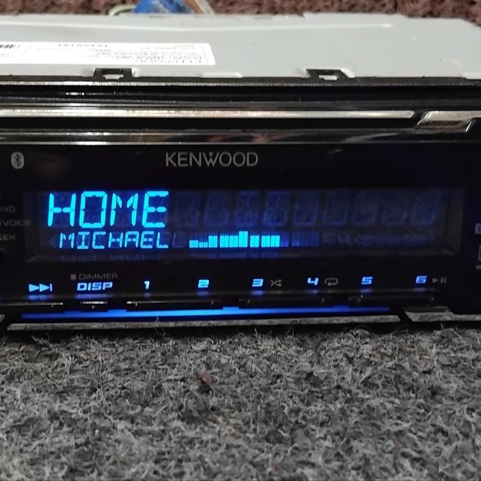 head unit singgeldis merek kenwood blutoot KMM-BT303