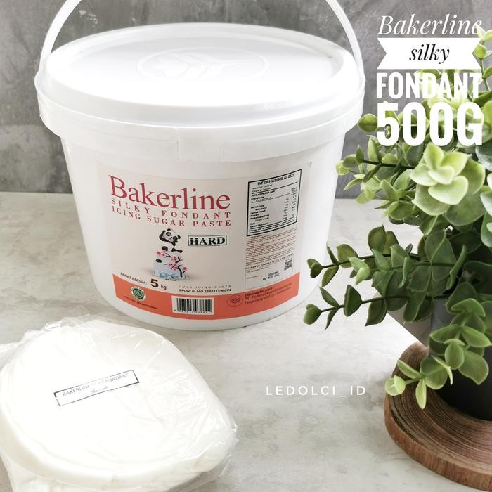 

Best Seller Bakerline Silky Fondant Hard Fondant Premium 500 Gram