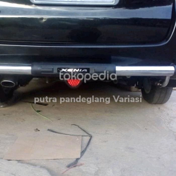 Tanduk Bemper Belakang Mobil Daihatsu Xenia Stenlis