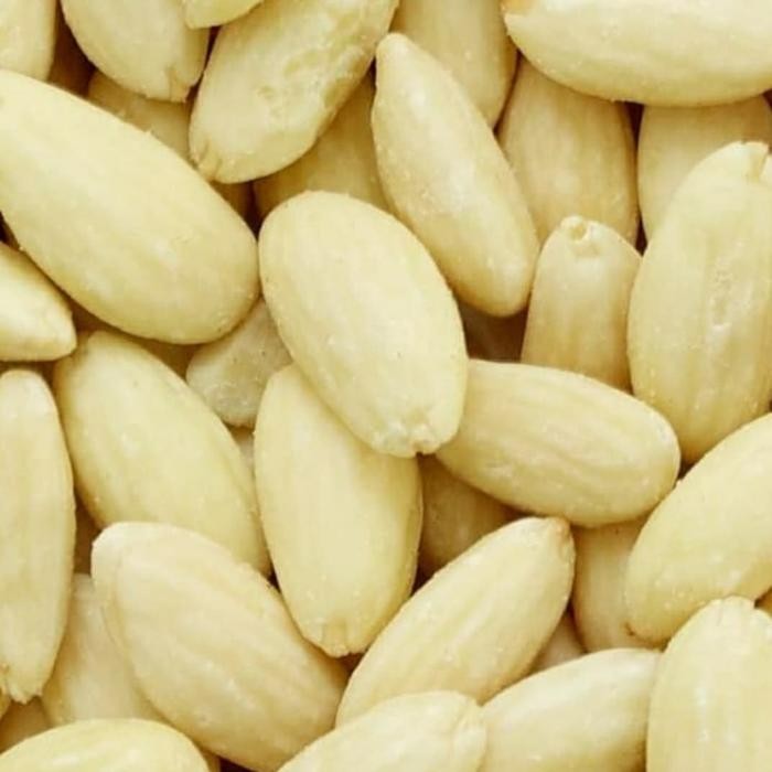 

terbaru !!! almond blanced whole 1kg /almond utuh tanpa kulit 1kg ready