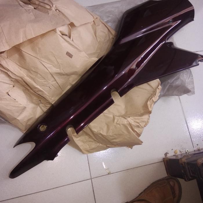 cover body supra merah ceri kiri . 64340-KEV-880FMD
