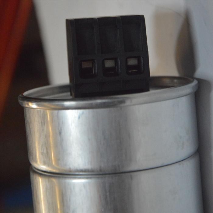 Hemat Kapasitor Bank Listrik Brand Circutor 440V