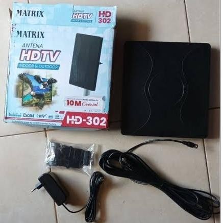 MATRIX ANTENA TV DIGITAL INDOOR DAN OUTDOOR HD302 / HD-302 / HD 302