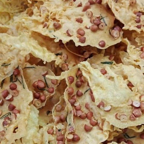 

Terlaris- Peyek Kacang Tanah 1 Kg